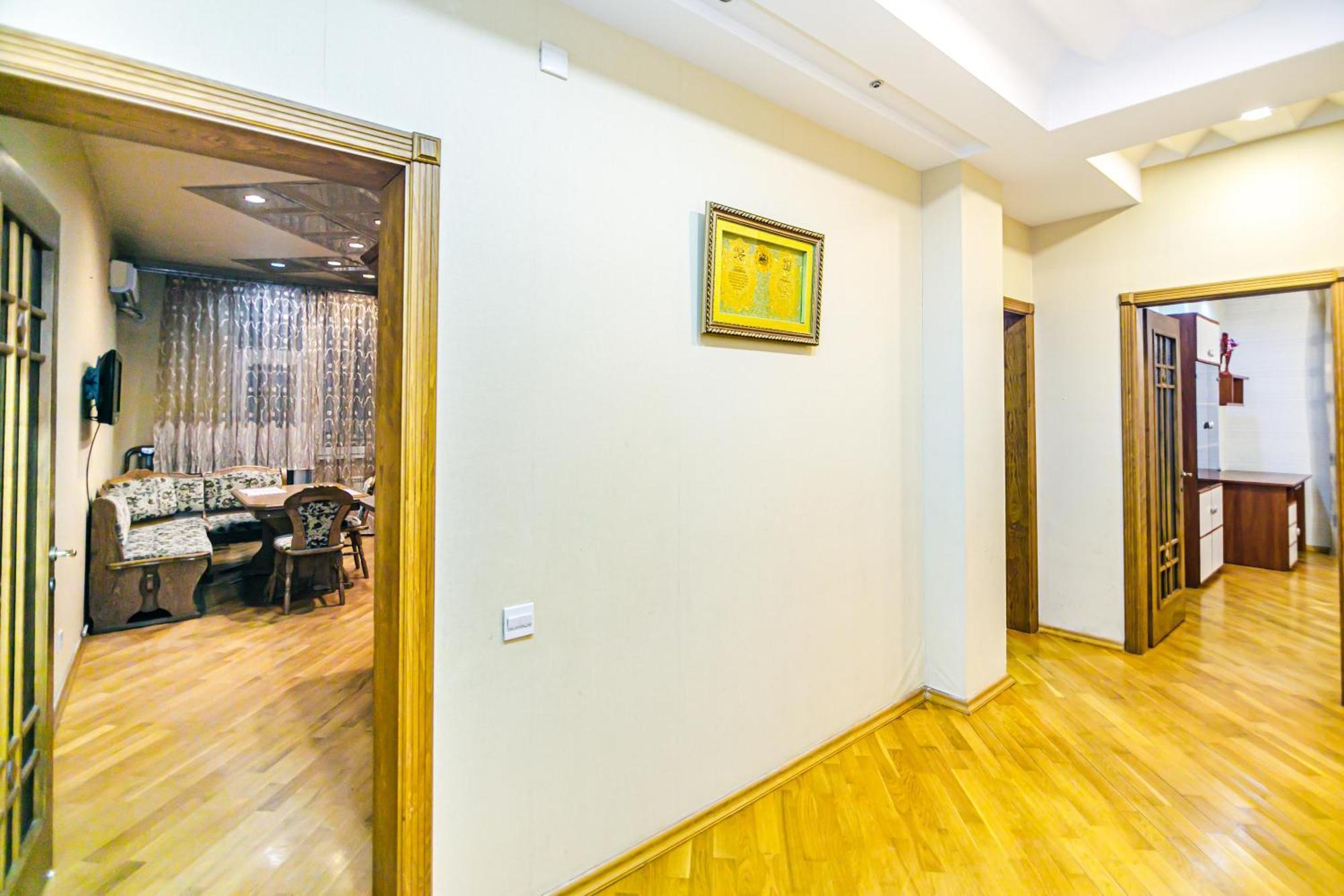Nizami Apartment By Baku Housing Ngoại thất bức ảnh