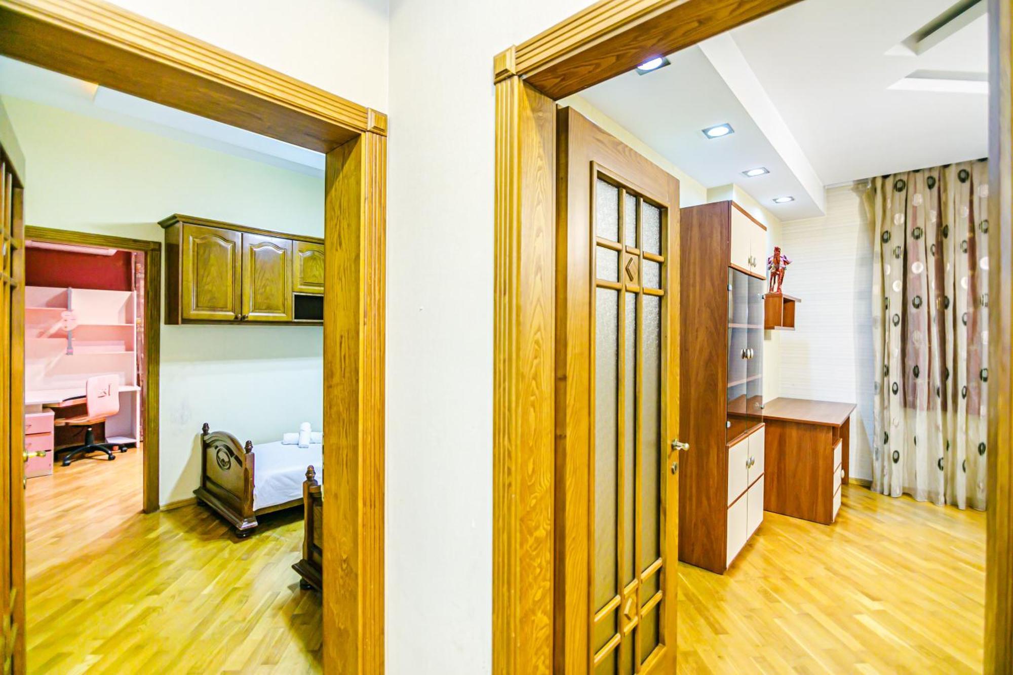 Nizami Apartment By Baku Housing Ngoại thất bức ảnh