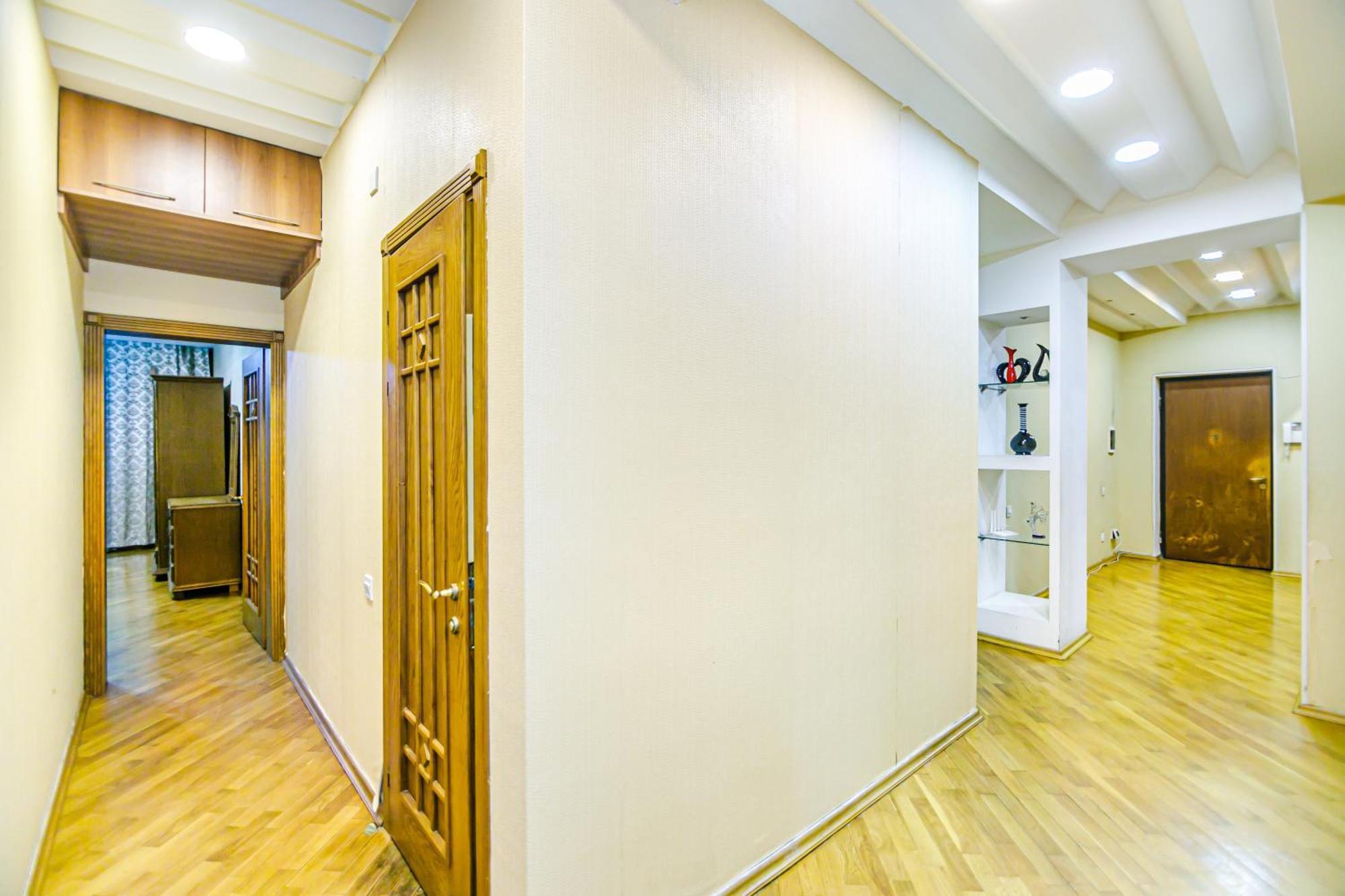 Nizami Apartment By Baku Housing Ngoại thất bức ảnh