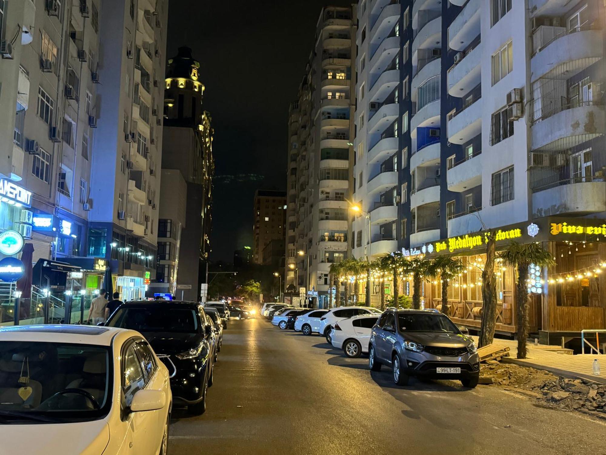 Nizami Apartment By Baku Housing Ngoại thất bức ảnh