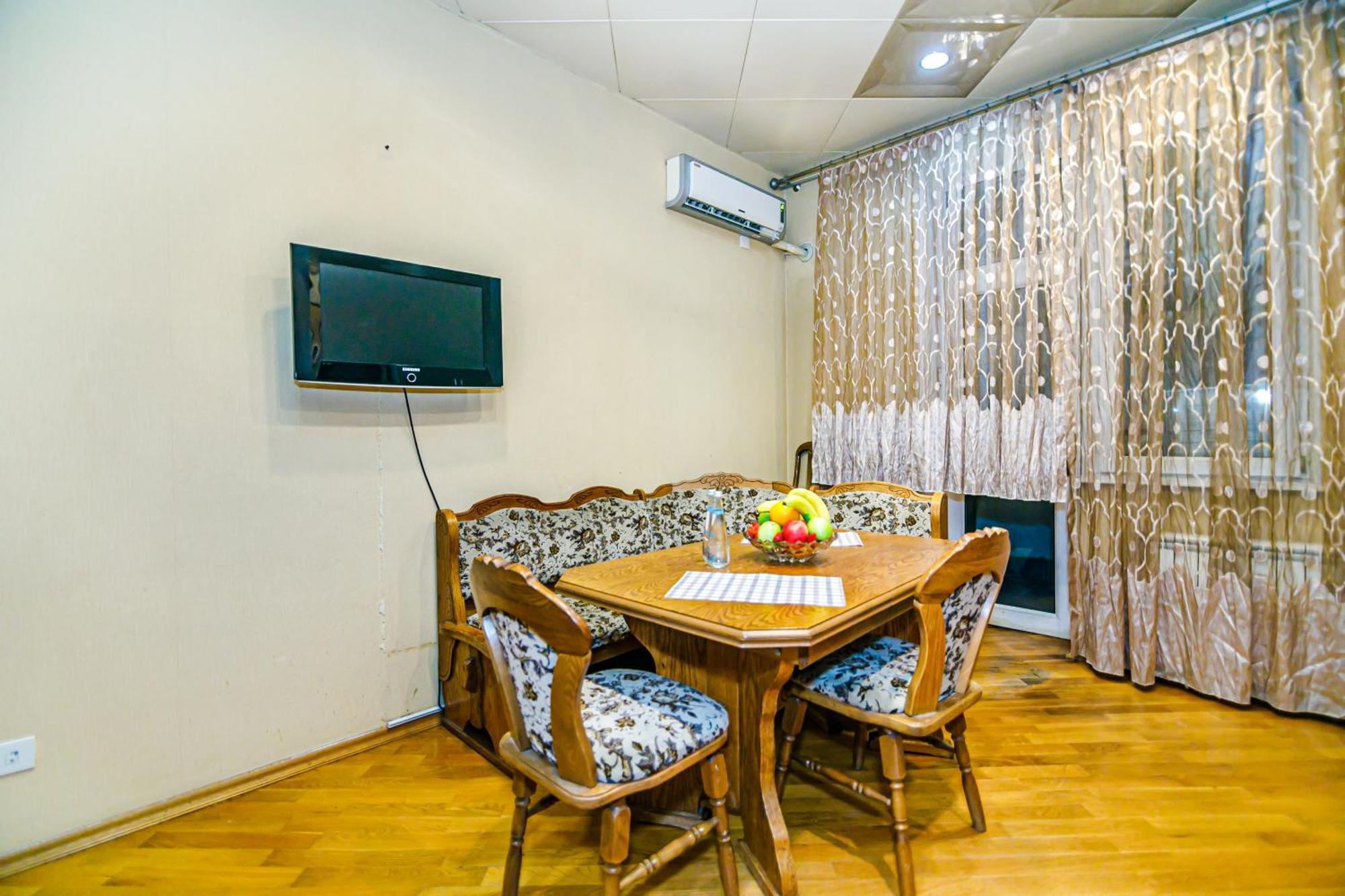 Nizami Apartment By Baku Housing Ngoại thất bức ảnh